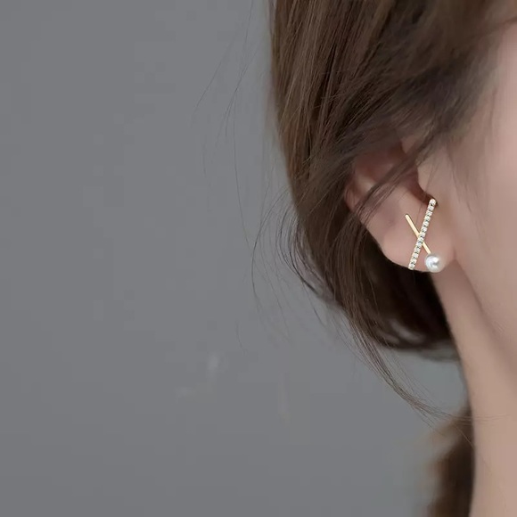 NEW! Dainty Cross Pearl Stud Earrings - Picture 3 of 5